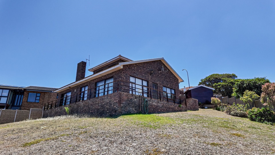 3 Bedroom Property for Sale in Dana Bay Western Cape